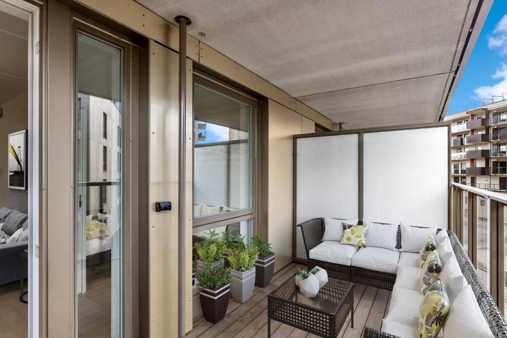 Ferienwohnung Nydalen/Storo- Ved T-Banestasjon Oslo Exterior foto